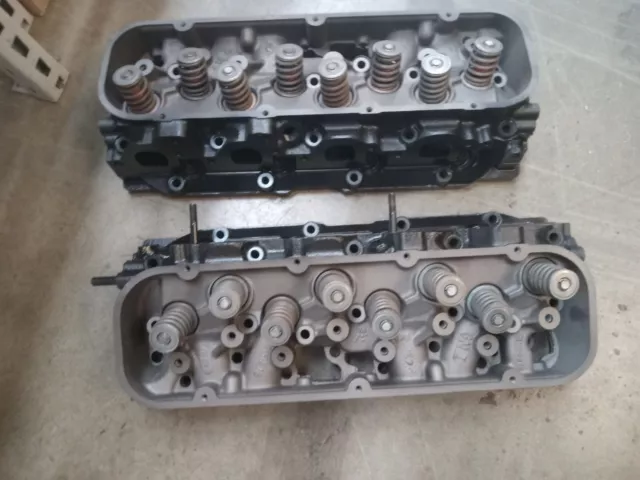 GM BB 10141279 454 7.4 Chevy Vortec L29 Cylinder Heads 1996 Newer Closed Chamber