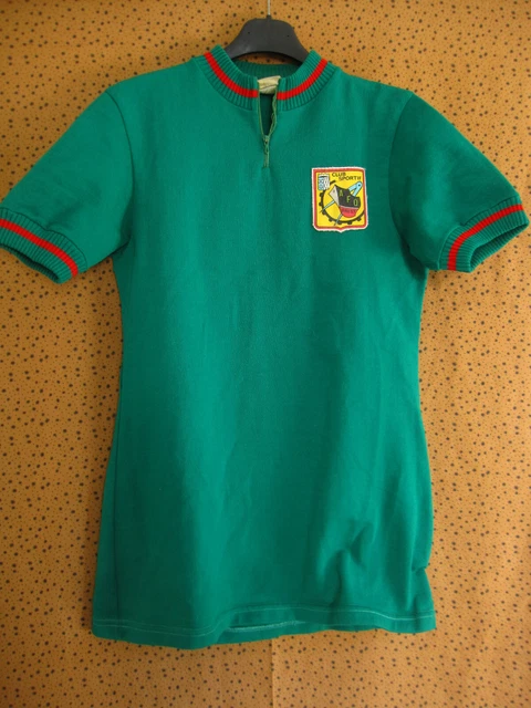 Maillot vélo vintage Crédit Mutuel - The Sport Nuggets