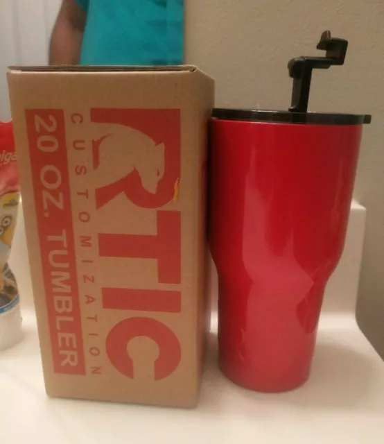 RTIC 20oz Thermal Tumbler Stainless Coffee Mug Travel Cup Cold/Hot Red Xmas gift