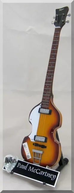 PAUL McCARTNEY Miniature  Bass sGuitar Replica Hofner Beatles  w/ Guitar Pick 2