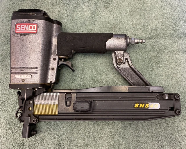 Senco SNS40 Stapler Air Stapler 120 PSI 120 PSI, 16 Gauge Senco SNS40 Stapler Air Stapler 120 PSI 120 PSI, 16 Gauge