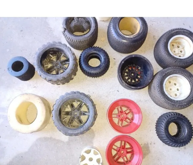 Miscellaneous RC Car Wheels & Tires Lot - Mostly 1/10 On-Road, some Foam