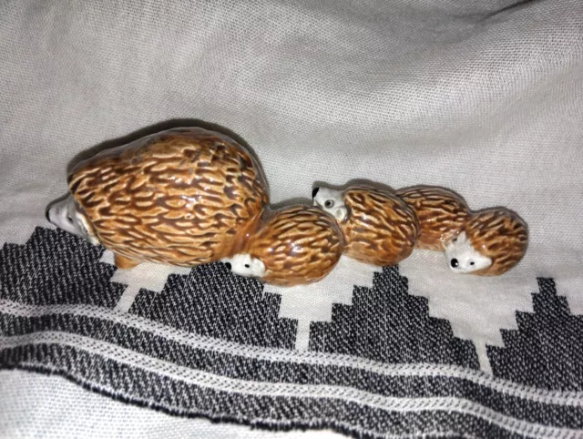 Goebel W. Germany 35 502-03 Hedgehog Family Mother & Four Babies Figurine