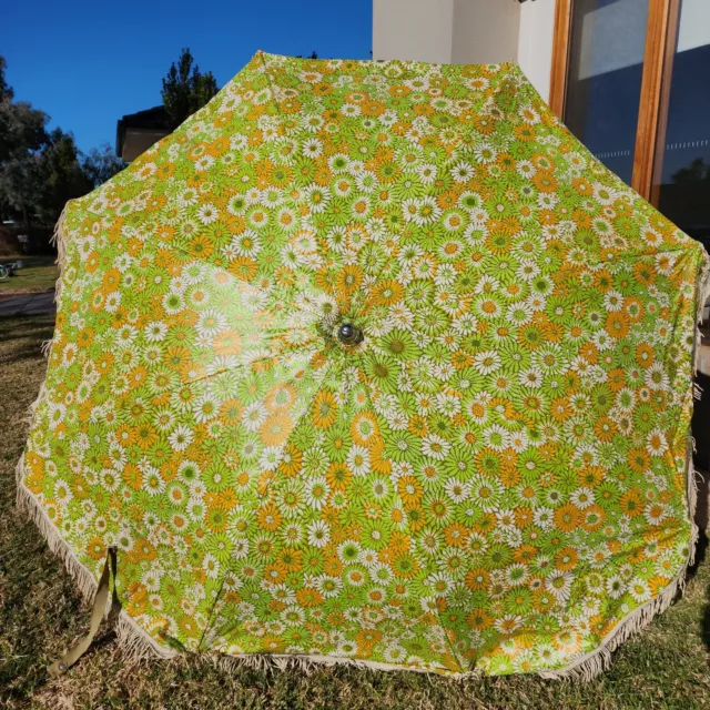 Vintage Retro Vinyl/ Pvc Beach Umbrella Standfast Floral Green And Orange Fringe