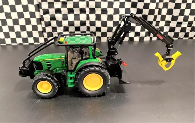 Siku John Deere 7530 Premium Forestry Tractor w/Boom/Grapple/ROPS - 1:32 Boxed
