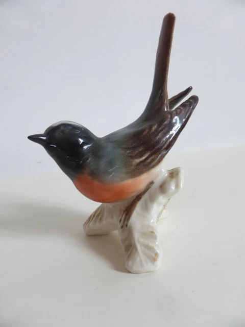 Oiseau en porcelaine Allemande "Goebel"/Rouge-queue à front blanc /vintage