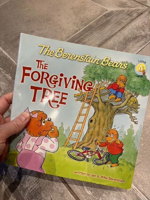 THE BERENSTAIN BEARS' Forgiving Tree par Jan & Mike Berenstein EUR 1,16 ...