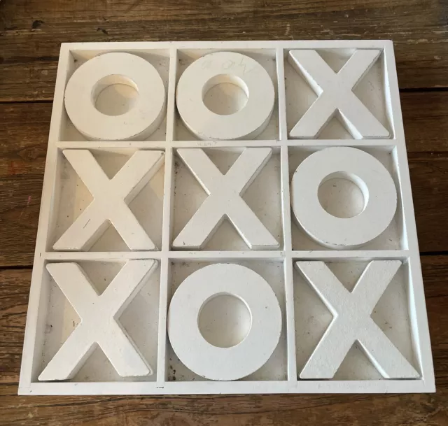 WHITE COASTAL NOUGHTS Crosses XO Tic Tac Toe Beach House Family