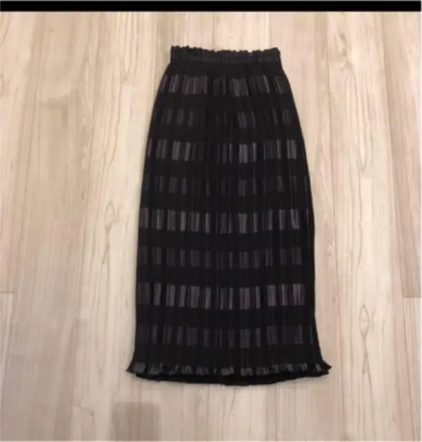 Fine pleated long skirt black gray design ISSEY MIYAKE