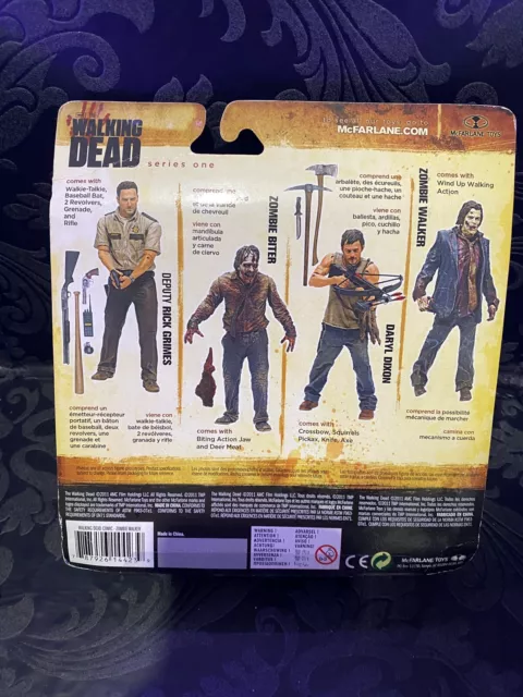 The Walking Dead Zombie Walker Comes With Wind Up Walking Action Minor Damage 2