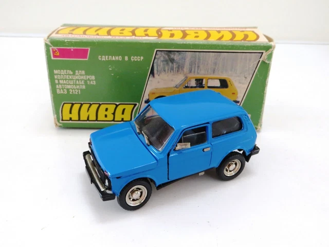 Miniature Novoexport Moskvitch 403 A1 Bleue – échelle 1/43, D'occasion