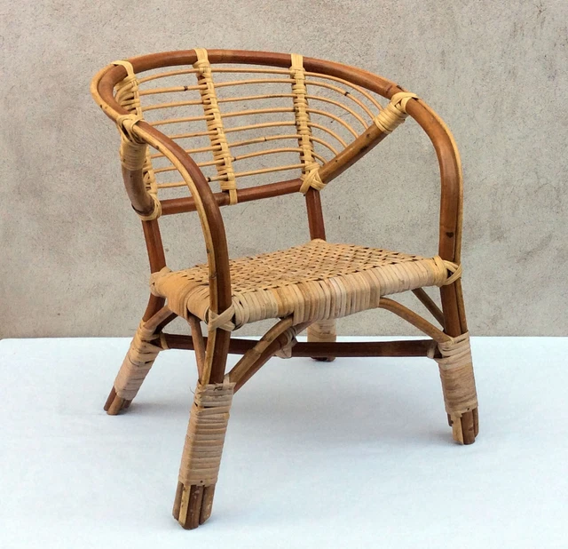 FAUTEUIL EN ROTIN / Osier vintage pour enfant, années 1970 EUR 59,00