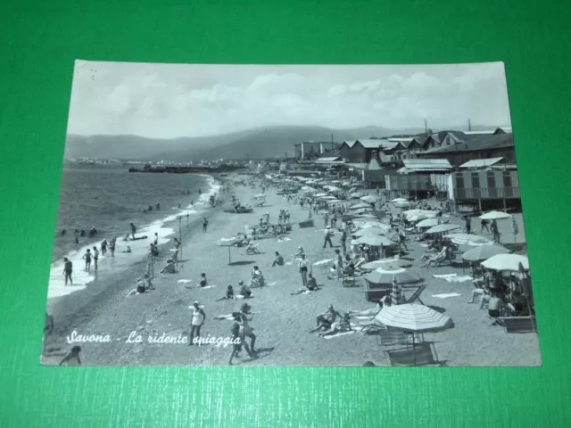 Cartolina Savona - La ridente spiaggia 1958