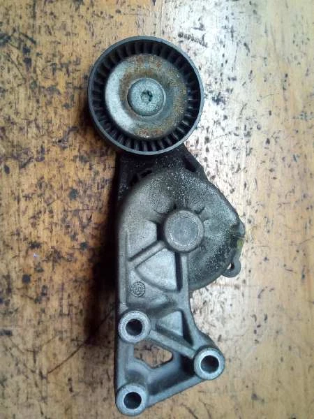 038903315F galet tendeur pour VOLKSWAGEN GOLF IV VARIANT 1.9 TDI 2000 158145