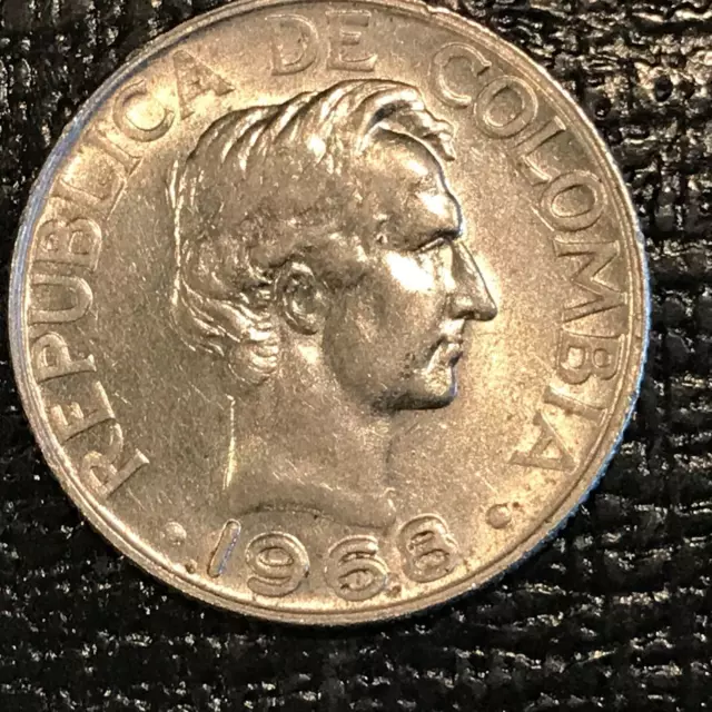 High Grade Au/Unc 1968 Colombia 20 Centavos Coin-Sep006