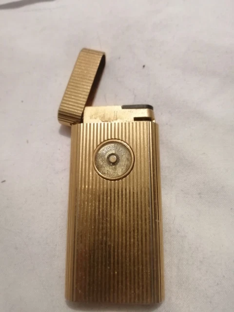 Briquet de marque ronson doré 