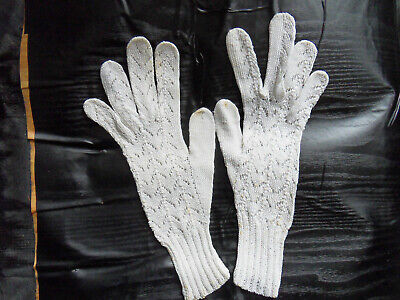 Paire de gants anciens  tricot en coton blanc-  mains fines