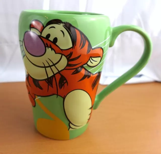 Tasse TIGGER / Winnie Pooh Puh / Pott / Mug / Grün 3D Effekt / Disney