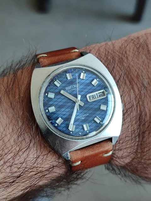 Seiko 5 Gent Orologio Automatico Uomo – Acciaio Inox, Quadrante Nero, Cinturino Grigio, Stile Classico - 6