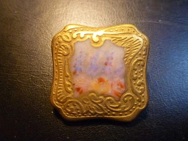 bouton ancien Porcelaine peinte doré et floral 25 mm
