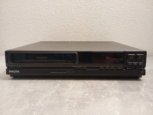 Videorecorder VHS Philips VR685 magnétoscope (Gebraucht) in Collonges Videorecorder VHS Philips VR685 magnétoscope (Gebraucht) in Collonges