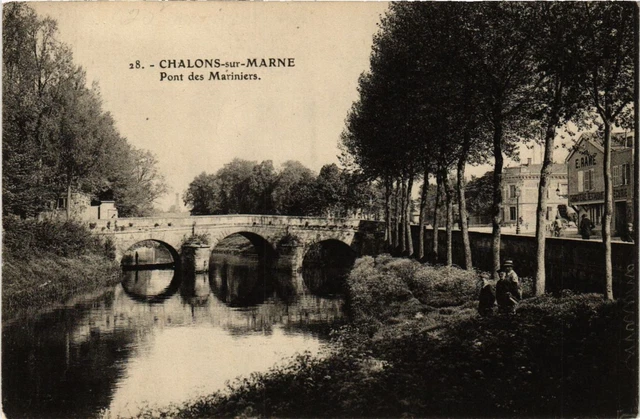 CPA CHALONS-sur-MARNE - Pont des Mariniers (742398)