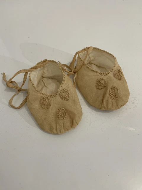 Chaussons Très Anciens En Soie Pour Poupee Ancienne Jumeau, Bru, Steiner, Sfbj