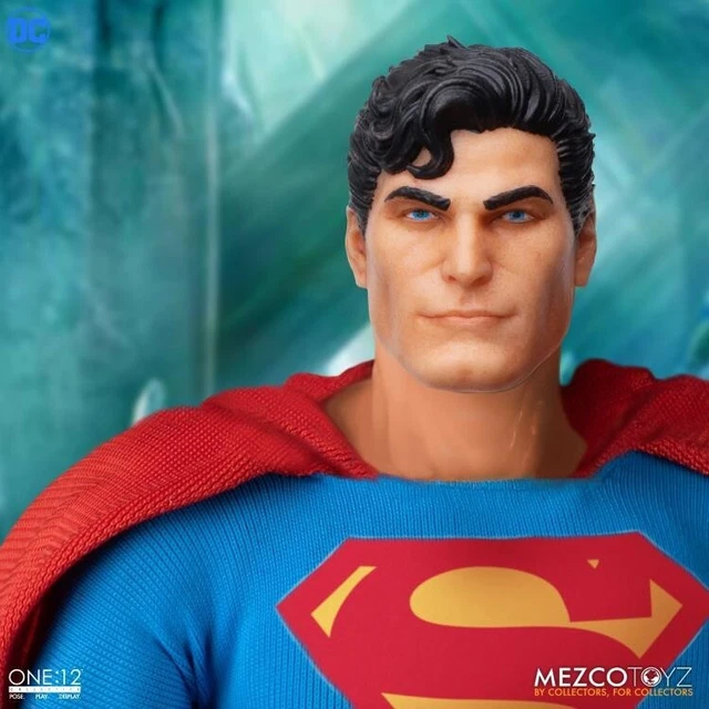 Mezco Toyz DC One:12 Collective Superman Man of Steel 1/12 Scale Figure