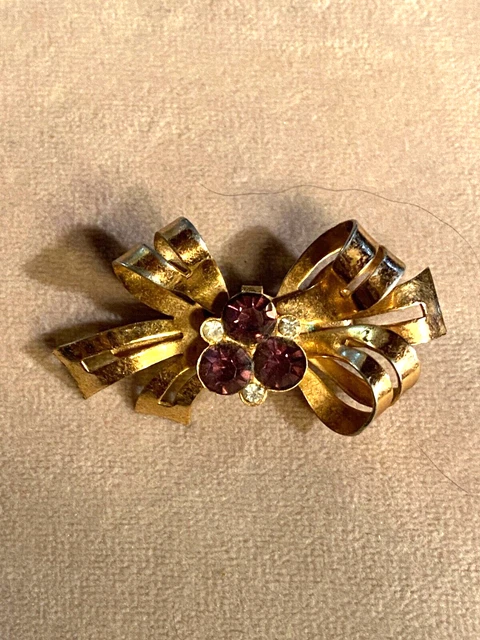 Vintage Gold Toned Coro Signed Purple Rhinestone Bow Brooch Pin 1 3/4"