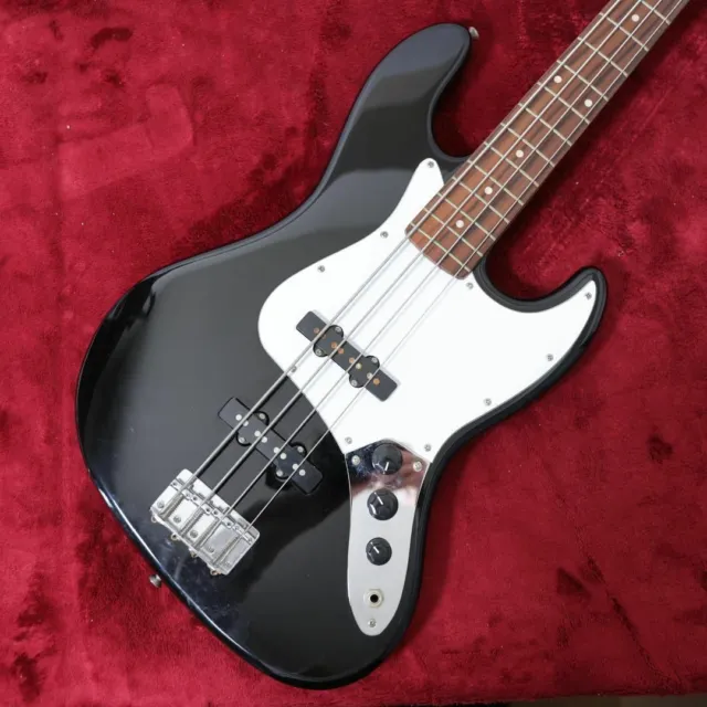 7457 Squier By Fender Jazz Bass