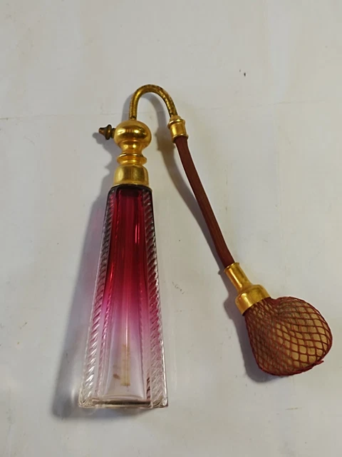 Flacon de parfum vintage en verre craquelé satiné rose - France