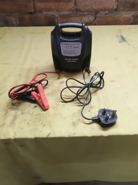 Automatic Battery Charger 12Volt 4Amp