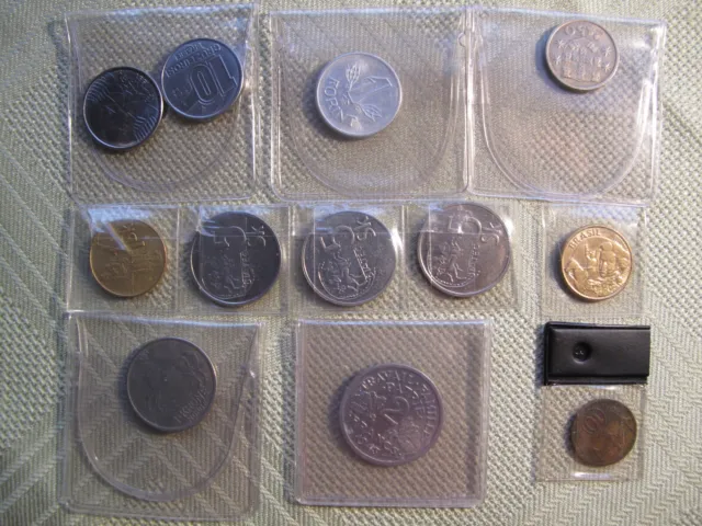 verschiedene Umlaufmünzen - 12 Stück - guter Zustand