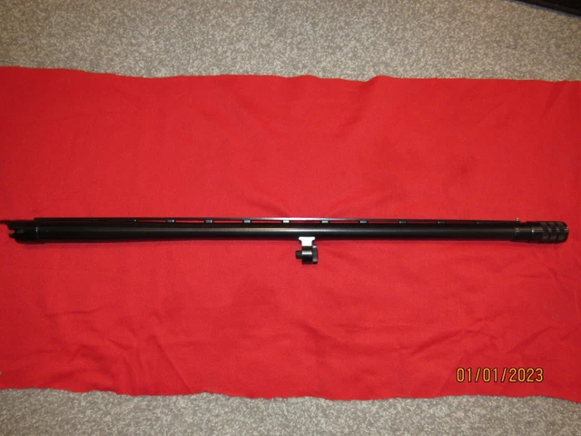 Mossberg 500 C-Lect Choke, VR, 12 Ga Barrel chambered for 2 3/4 and 3", 28" Long Mossberg 500 C-Lect Choke, VR, 12 Ga Barrel chambered for 2 3/4 and 3", 28" Long