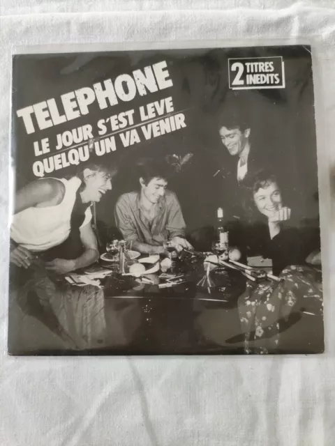 Téléphone Single, Le Jour S'est Levé, 1985