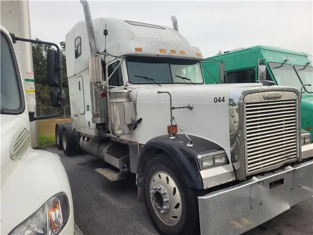 2000 Freightliner Classic XL  Manual
