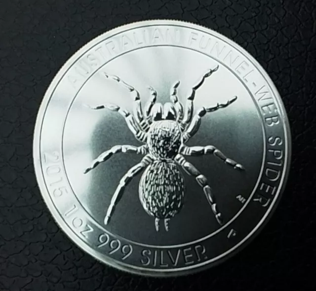 1 Oz Australian Funnel Web Spider 2015  Silver Coin 999 Fine in Capsule