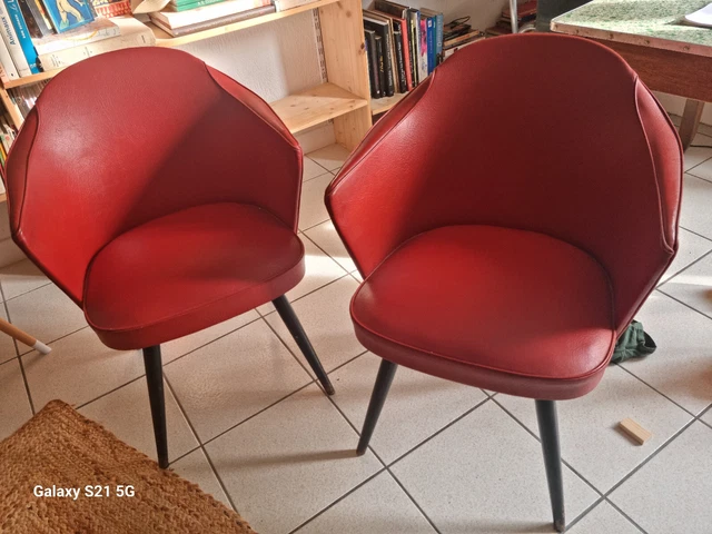 Lot De 4 Fauteuils En Simili Cuir - 2 Rouges & 2 Marrons - Bon État - Style Contemporain Déjà Assemblé