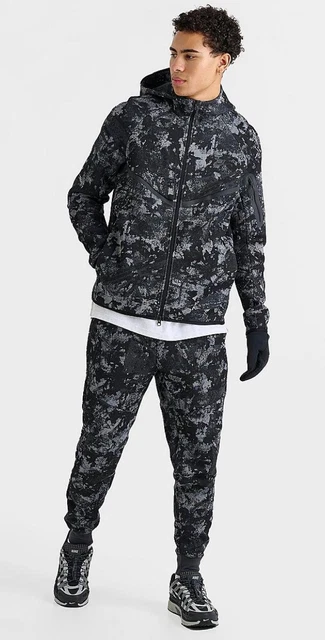HERMÈS ロデオ チャーム “Pegasus” PM／クロコダイルウィング Tracksuits & Sets, Activewear, Men's Clothing, Men, Clothes