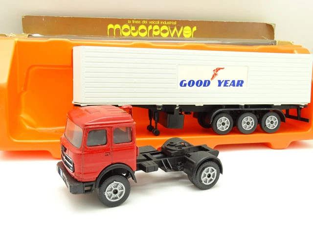 1/43 IXO BERLIET Semi Remorque Code 3 EUR 1,00 - FR