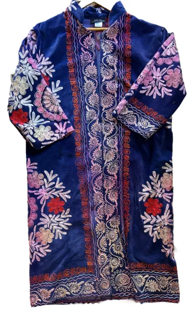 Handmade Uzbek Velvet Suzani Embroidery Chapan Coat/Robe/Kaftan/Kimono Vintage
