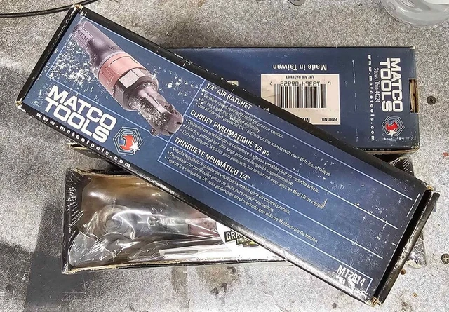 Matco Tools  1/4" Drive Pneumatic Air-Powered Composite Air Ratchet 3
