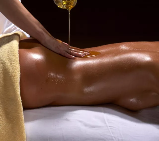 Massaggio erotico: consigli per regalarti una pausa super sensuale
