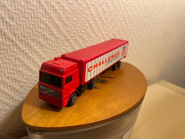 A-04/ MAJORETTE 1:87 Peterbilt camion semi-remorque surbaissée avec