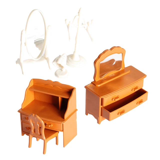 Serie Ropa Dormitorio 3.5x7cm Plástico Niño Pequeño