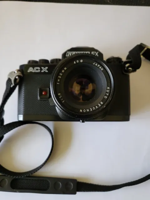 Kamera Revueflex AC X mit Objektiv Auto Revuenon 1:1.9 / 50 mm