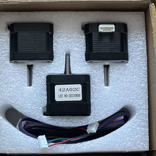 RTELLIGENT X3 Nema 17 Stepper Motor With Cables 2