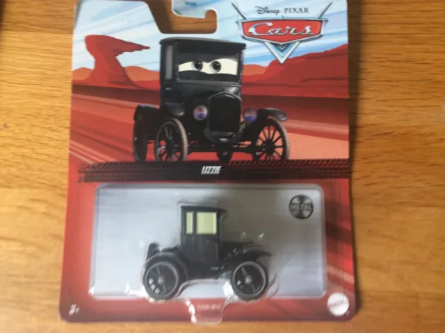 Original Disney Pixar Cars 3 Lizzie 1:55 Diecast Movie Toys Car New