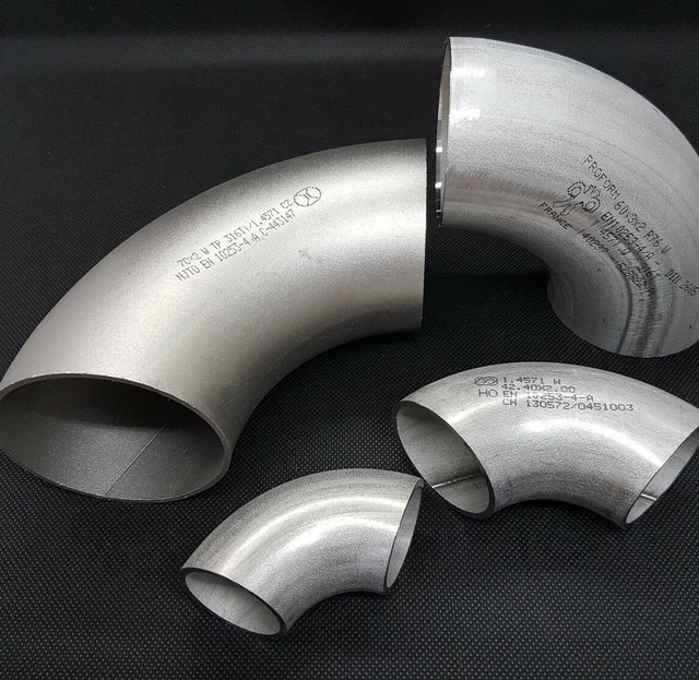 VAS8 Geschweißter Rohrbogen Edelstahl 1.4307 – 90°, Ø 60 Mm, Stärke 2 Mm, Für Installationsprojekte