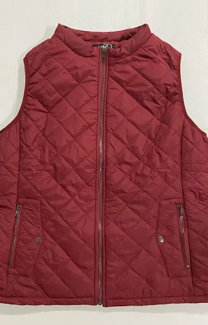 NWT Women's Art3d Quilted Puffer Vest Size XL Full Zip Front Maroon Zip Pockets